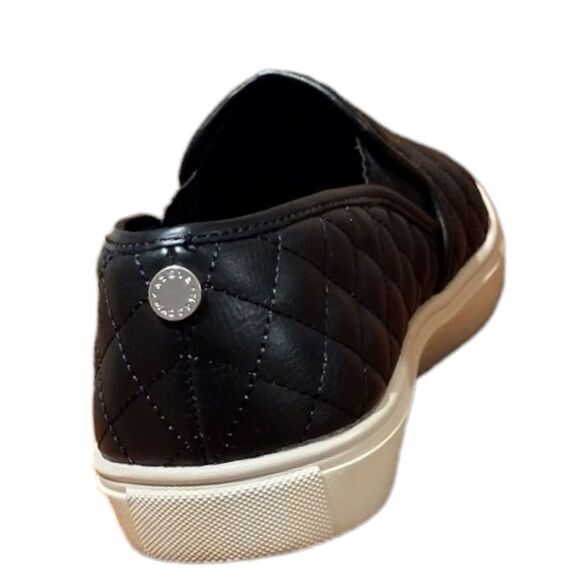 Pre-Owned Used Great Condition Steve Madden ECENTRCQ BLACK Slip Ons Size 8M! - Picture 4 of 11